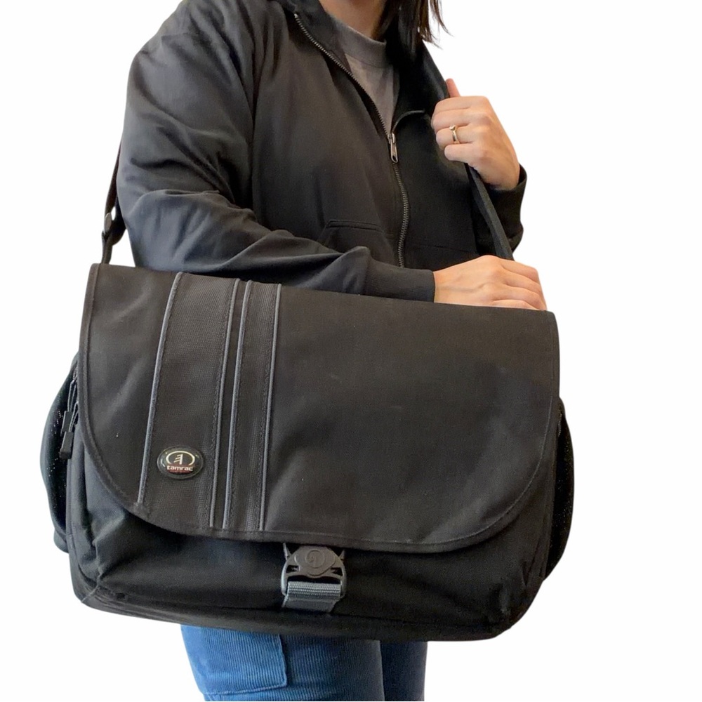 Tamrac Large 3447 Rally 7 Laptop Camera Bag Black - Shoulder Strap